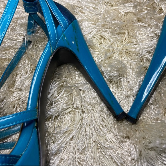Cherish Collection by Elegant Footwear Teal Heel with Satin Rosettes Size 9 - Picture 3 of 8